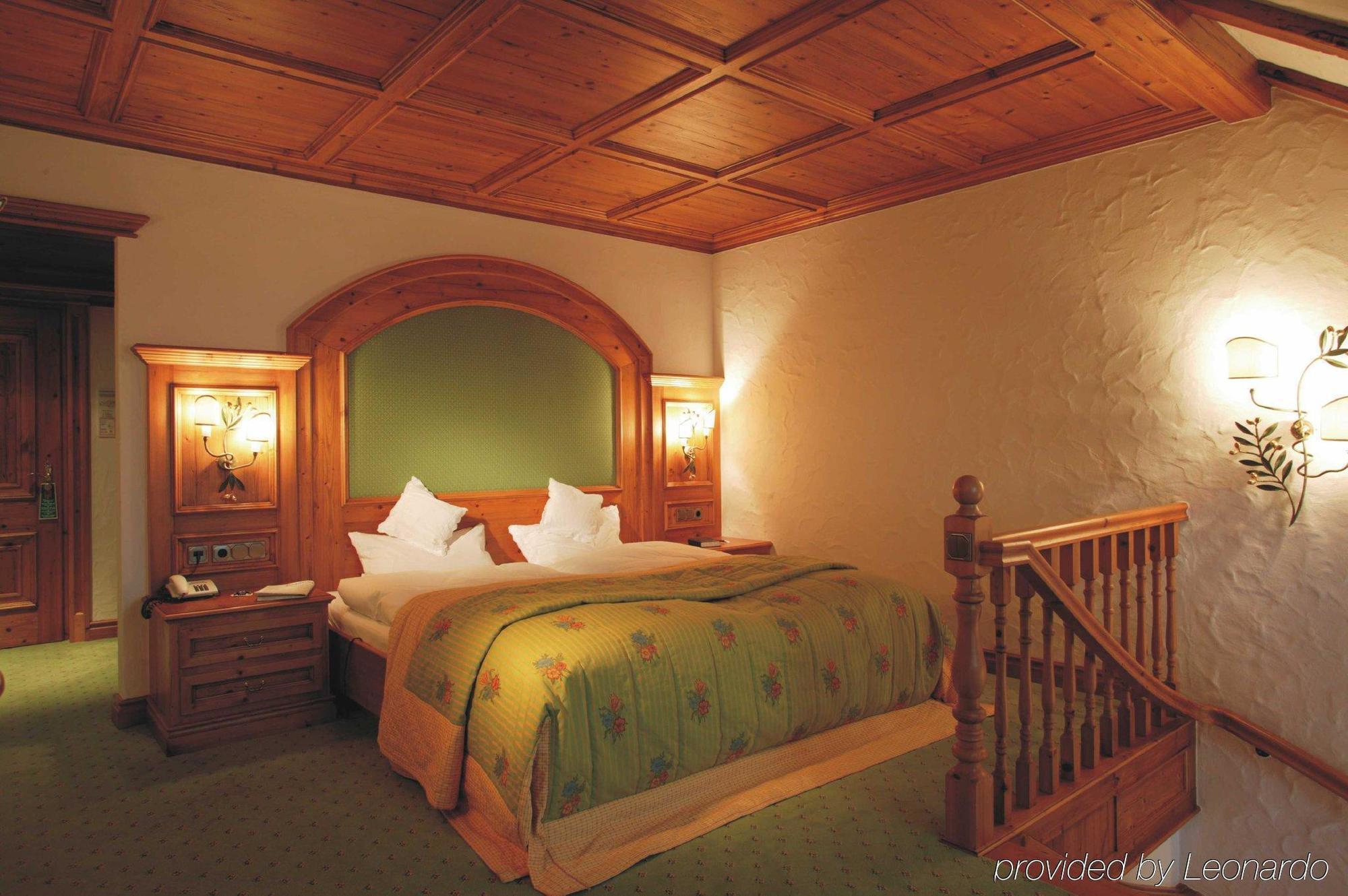 Goebels Schlosshotel "Prinz Von Hessen" Friedewald  Bilik gambar